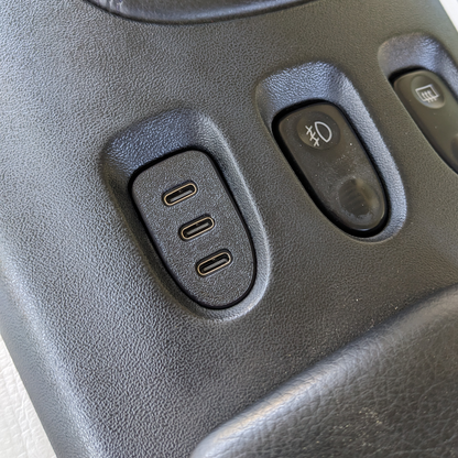 [FD3S RX7] Center Console Button - USB C Passthrough