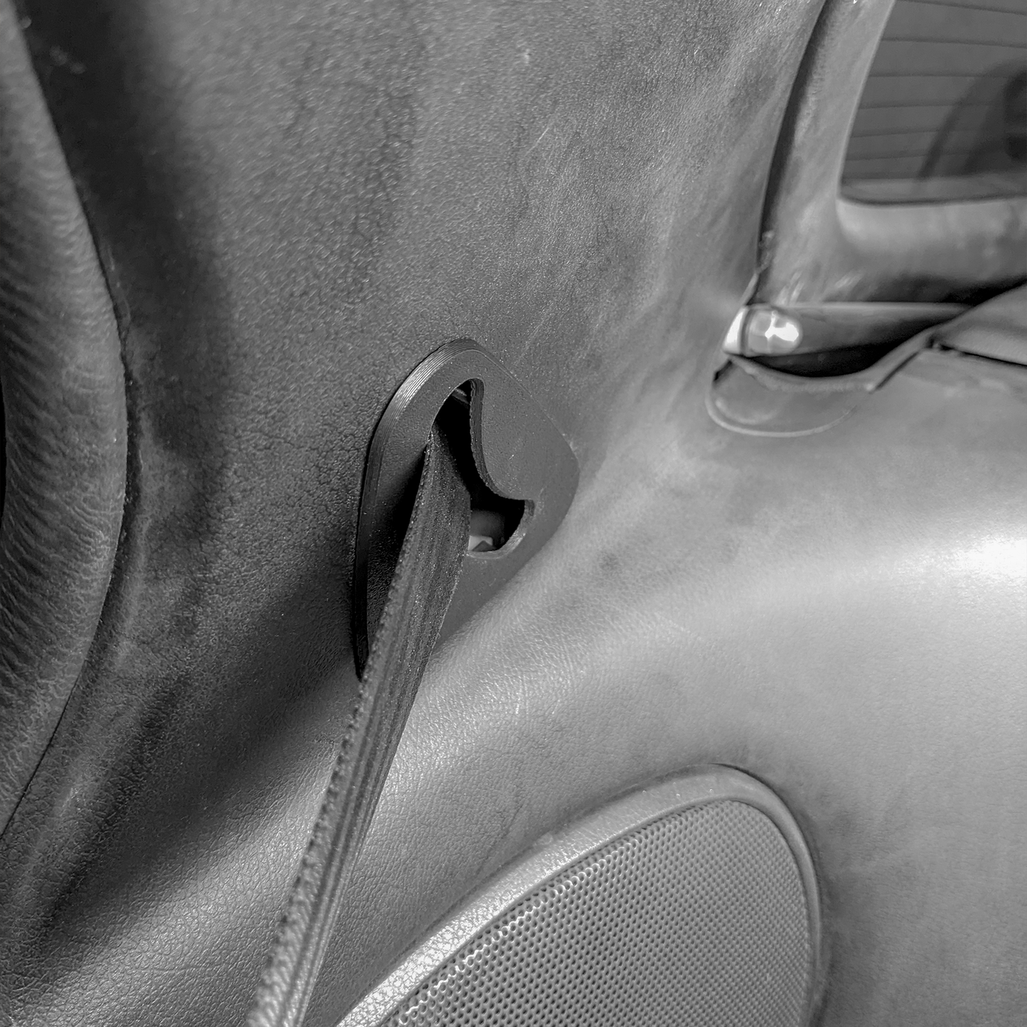 [FD3S RX7] Seatbelt Triangle Trim
