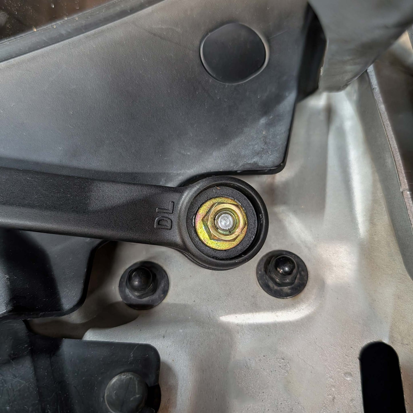 [FD3S RX7] Wiper Nut Covers